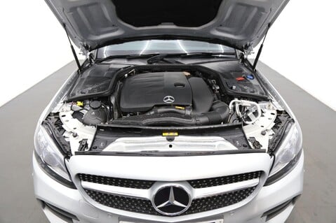 Mercedes-Benz C Class C 300 AMG LINE PREMIUM 26