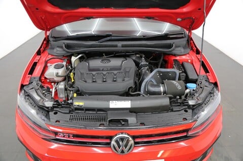 Volkswagen Polo GTI PLUS TSI DSG 28