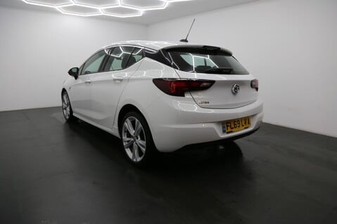 Vauxhall Astra SRI VX-LINE NAV S/S 6