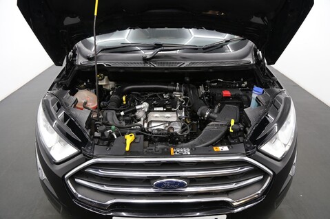 Ford Ecosport TITANIUM 27