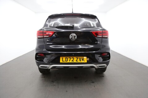 MG ZS EXCITE T-GDI 7