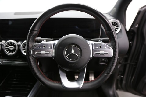 Mercedes-Benz B Class B 200 D AMG LINE PREMIUM 11