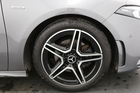 Mercedes-Benz A Class A 180 AMG LINE EDITION EXECUTIVE 27