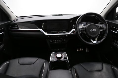 Kia Niro 4 PLUS 11