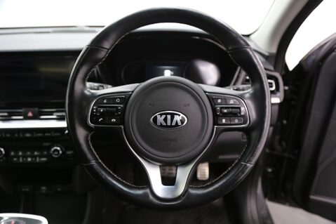 Kia Niro 4 PLUS 15