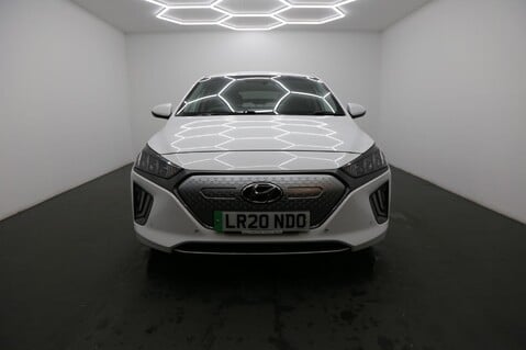 Hyundai IONIQ PREMIUM SE 3