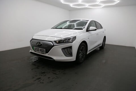 Hyundai IONIQ PREMIUM SE 4