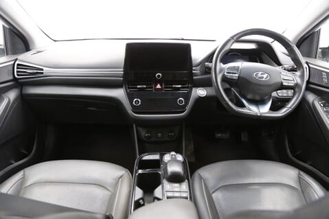 Hyundai IONIQ PREMIUM SE 11