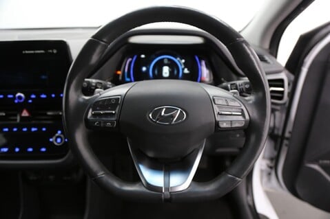 Hyundai IONIQ PREMIUM SE 15