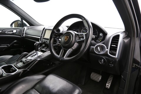 Porsche Cayenne S E-HYBRID TIPTRONIC 12