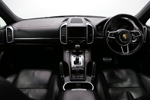 Porsche Cayenne S E-HYBRID TIPTRONIC 11