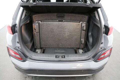 Hyundai KONA PREMIUM SE 27