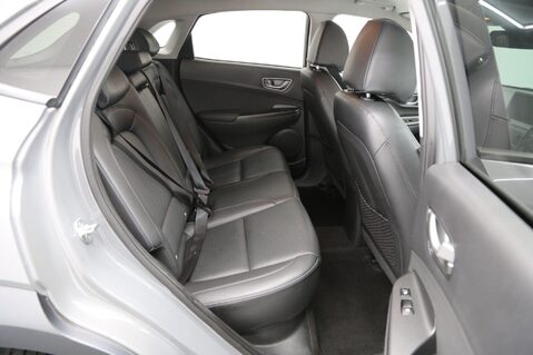 Hyundai KONA PREMIUM SE 23