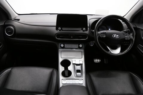 Hyundai KONA PREMIUM SE 22