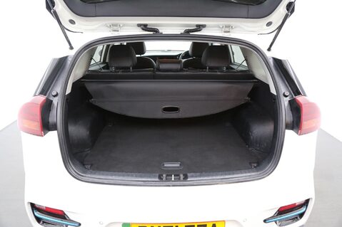 Kia Niro 3 25