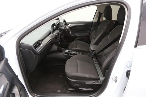 Ford Focus TITANIUM 20