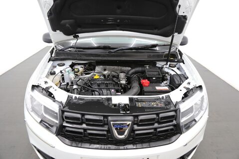 Dacia Sandero ESSENTIAL SCE 23