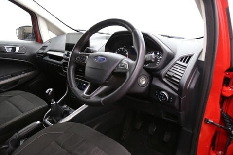 Ford Ecosport ZETEC 22