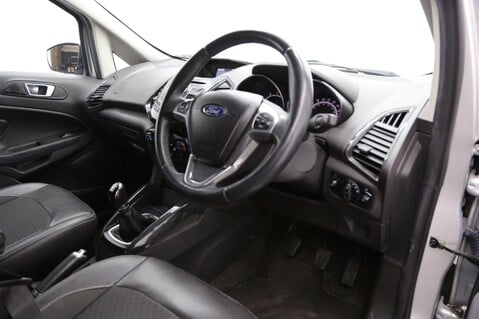 Ford Ecosport TITANIUM 22