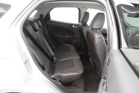 Ford Ecosport TITANIUM 24