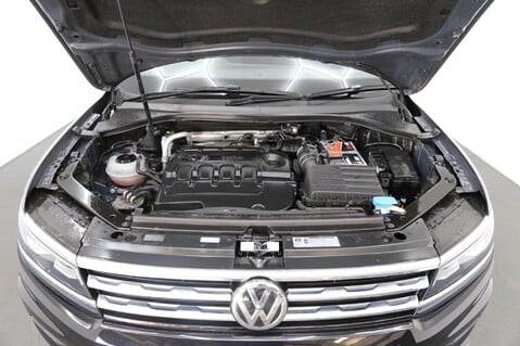 Volkswagen Tiguan SEL TDI BMT 4MOTION DSG 28