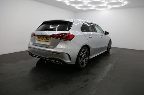 Mercedes-Benz A Class A 180 D AMG LINE PREMIUM 7