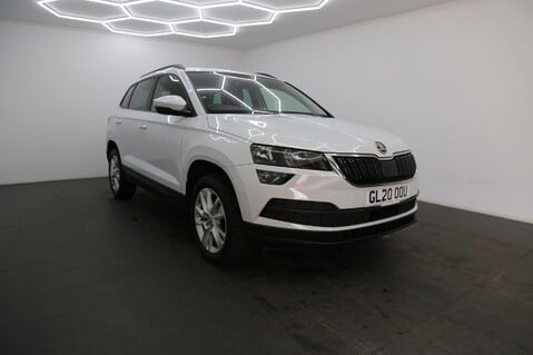 Skoda Karoq SE TECHNOLOGY TSI 1