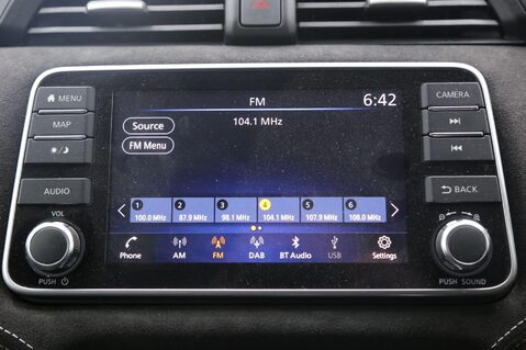 Nissan MICRA IG-T N-SPORT XTRONIC 17