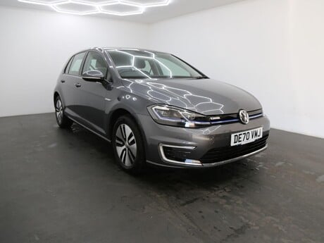 Volkswagen Golf E-GOLF