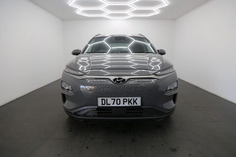Hyundai KONA PREMIUM 2