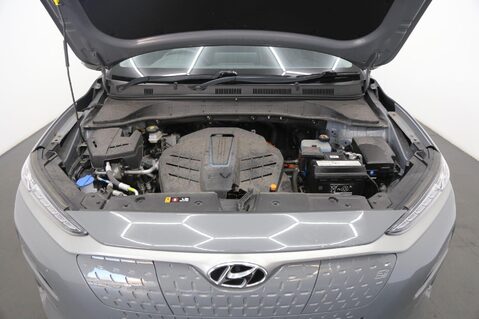 Hyundai KONA PREMIUM 26
