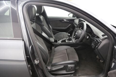 Audi A4 TFSI S LINE BLACK EDITION 21