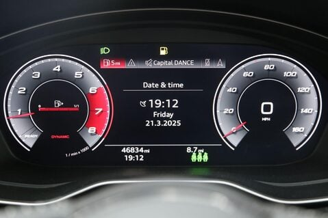 Audi A4 TFSI S LINE BLACK EDITION 14