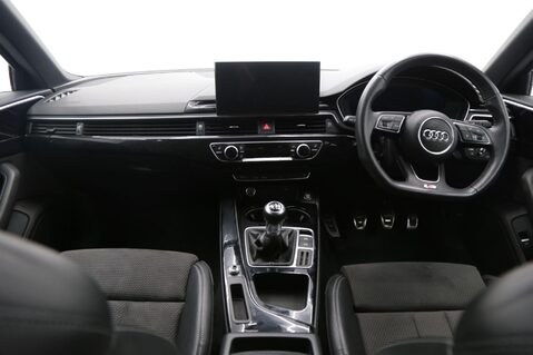 Audi A4 TFSI S LINE BLACK EDITION 9