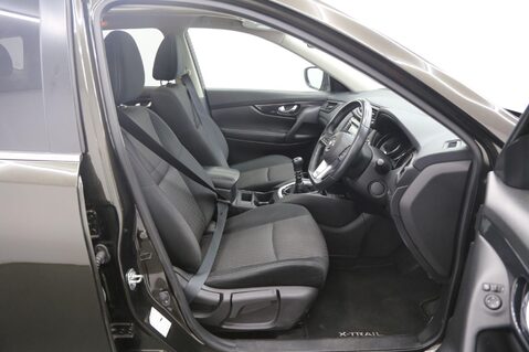 Nissan X-Trail DCI N-CONNECTA 19
