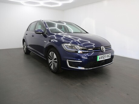 Volkswagen Golf E-GOLF