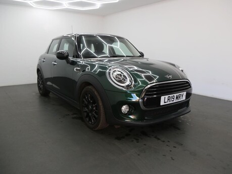 Mini Hatch COOPER CLASSIC