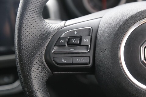 MG MG3 EXCLUSIVE NAV VTI-TECH 14