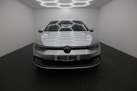 Volkswagen Golf LIFE TDI 2