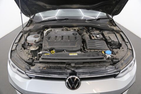 Volkswagen Golf LIFE TDI 26