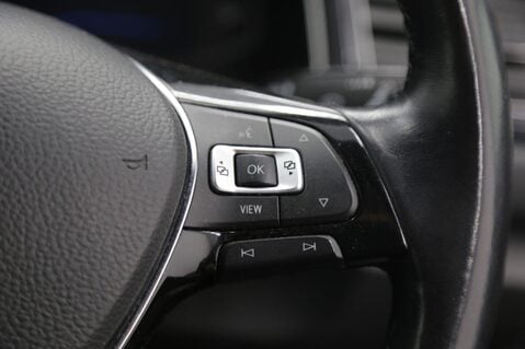 Volkswagen T-Roc SEL TSI EVO 16