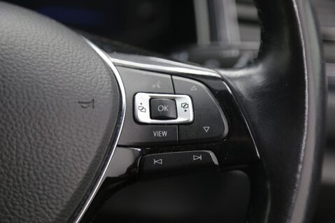 Volkswagen T-Roc SEL TSI EVO 12