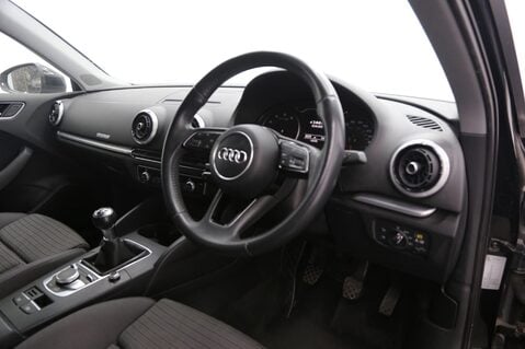 Audi A3 TFSI SPORT 21