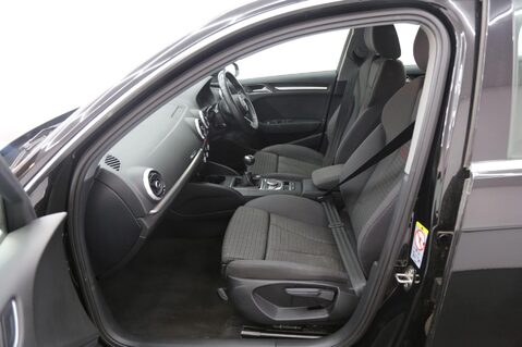 Audi A3 TFSI SPORT 23