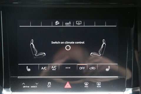 Audi E-Tron QUATTRO S LINE 15