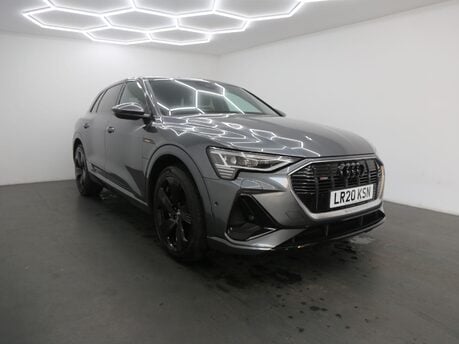 Audi E-Tron QUATTRO S LINE