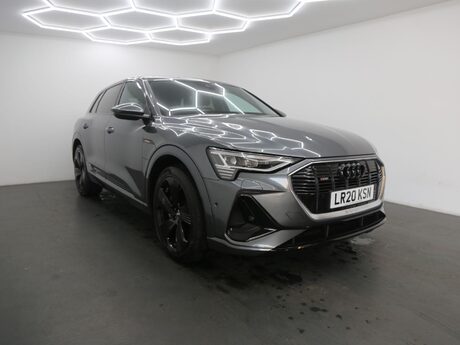 Audi E-Tron QUATTRO S LINE