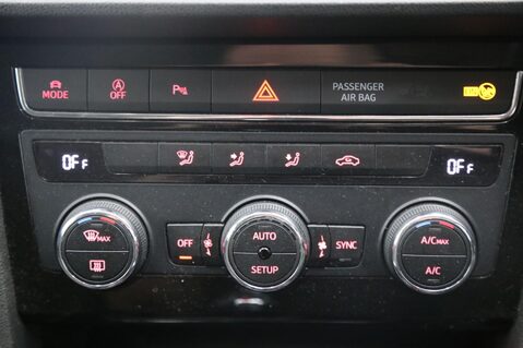 SEAT Leon TSI FR DSG 15