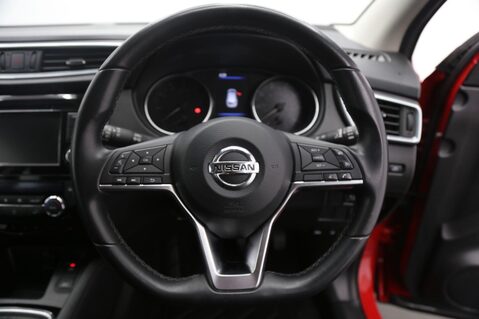 Nissan Qashqai DIG-T ACENTA PREMIUM 10