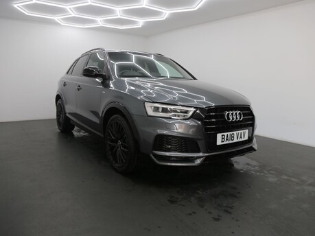 Audi Q3 TFSI S LINE BLACK EDITION